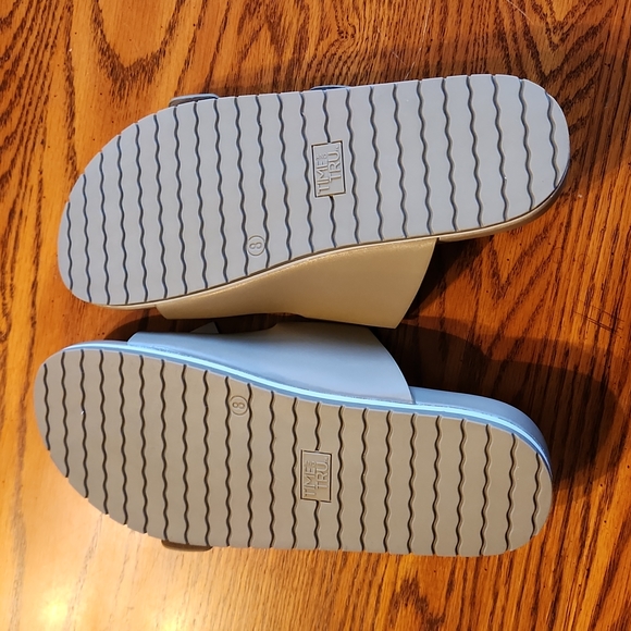 Time & Tru Comfort Footbed Adjustable Slide - Picture 6 of 6